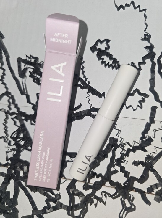 ILIA Other - ILIA Limitless Lash Mascara in After Midnight